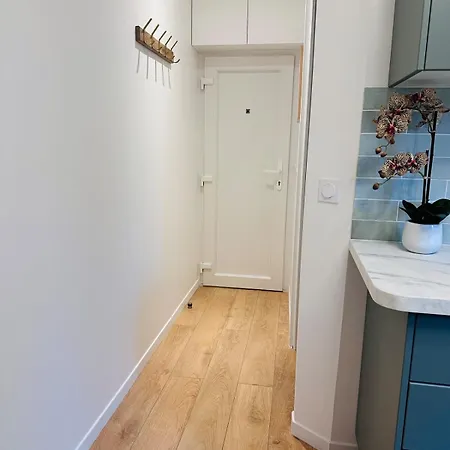 Un En Centre , A 2 Pas Du Chateau De Cotterets